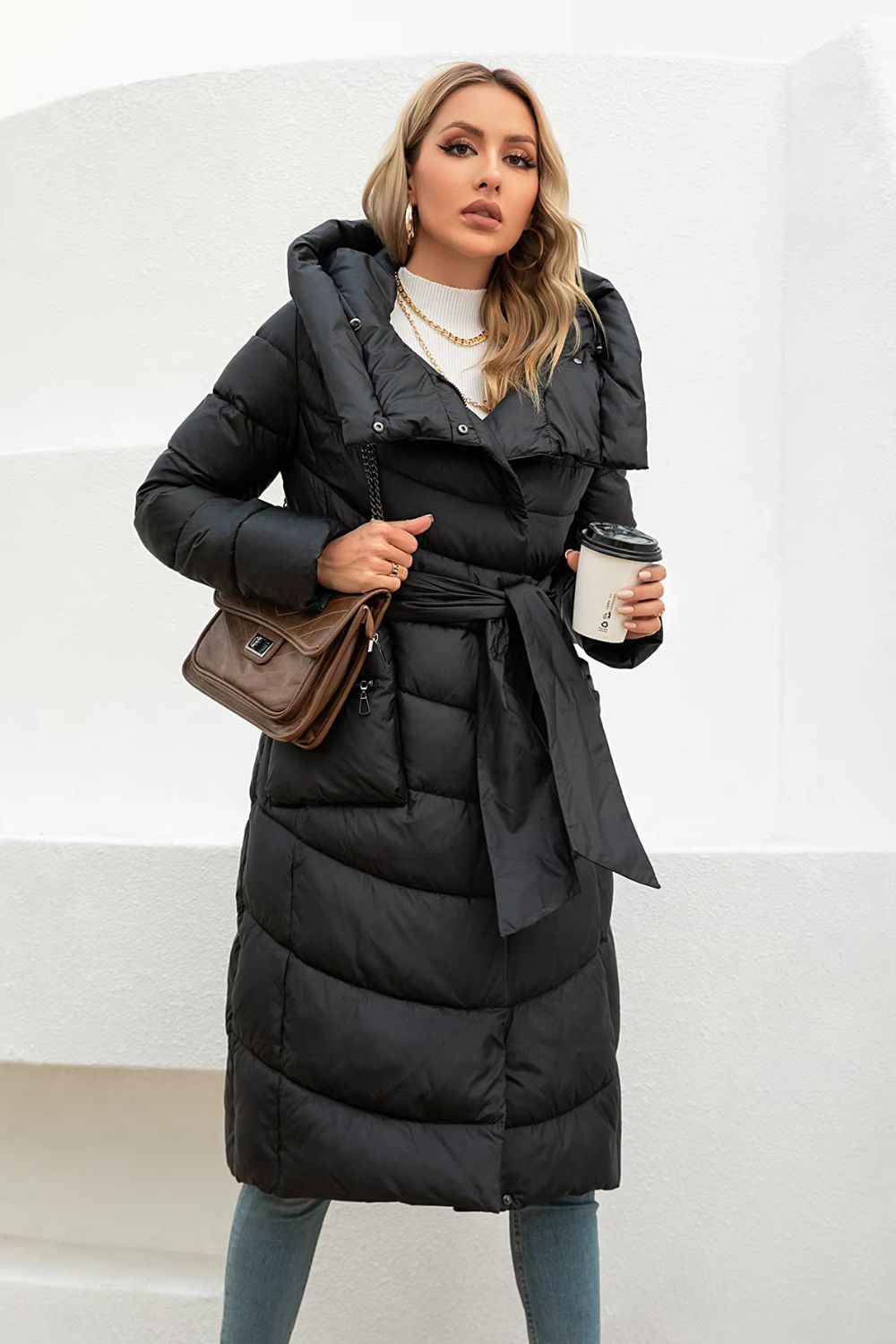Parka longue ceinturée pour femme