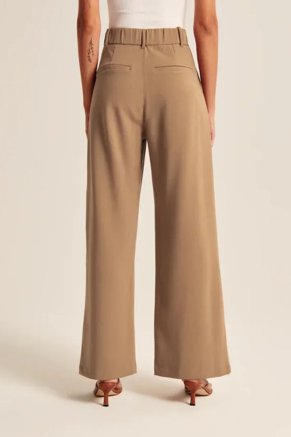 High-Waisted Wide Leg Pants - Brown