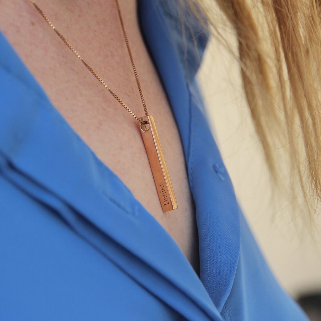 rose gold pillar bar necklace