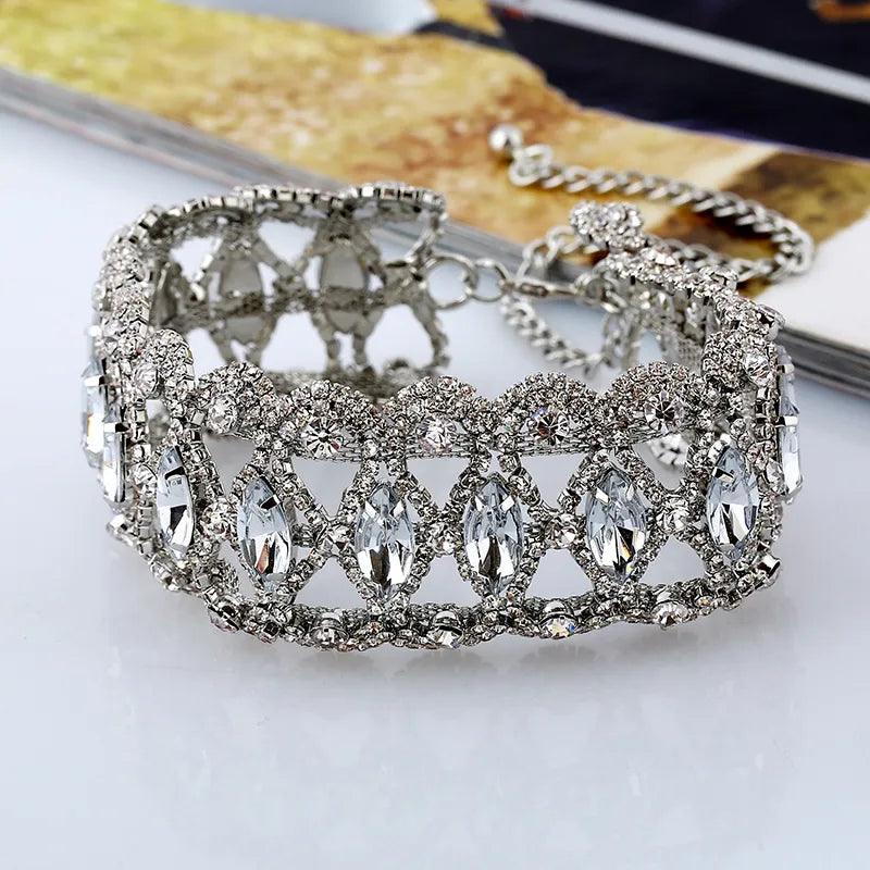 silver choker necklace