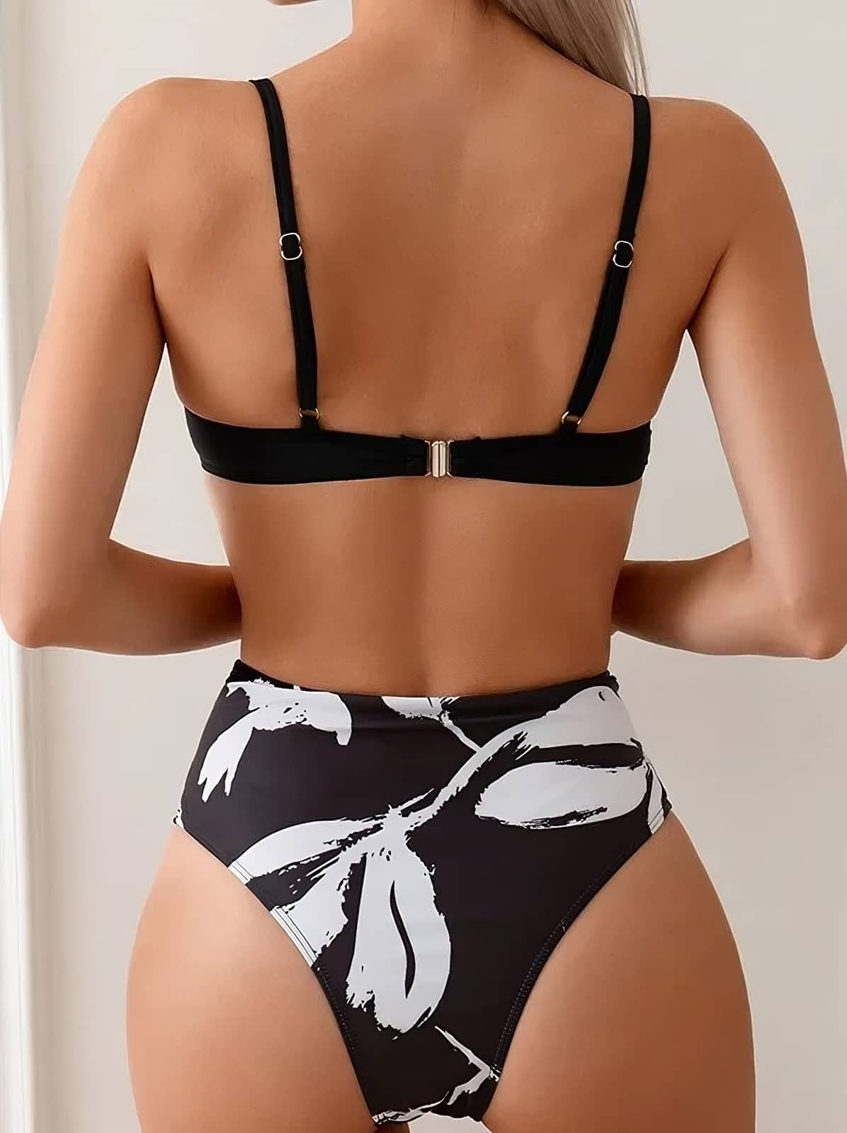 Sun&Sea Two-Piece Swimsuit w/ Cover Up