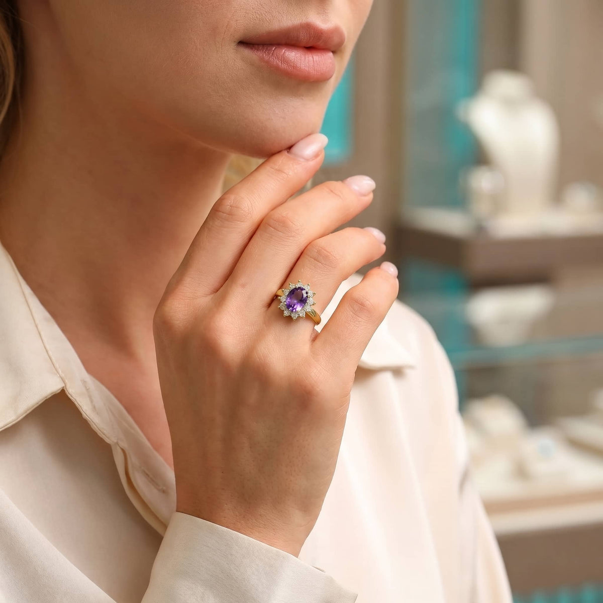 Anillo ovalado de amatista de piedra natal