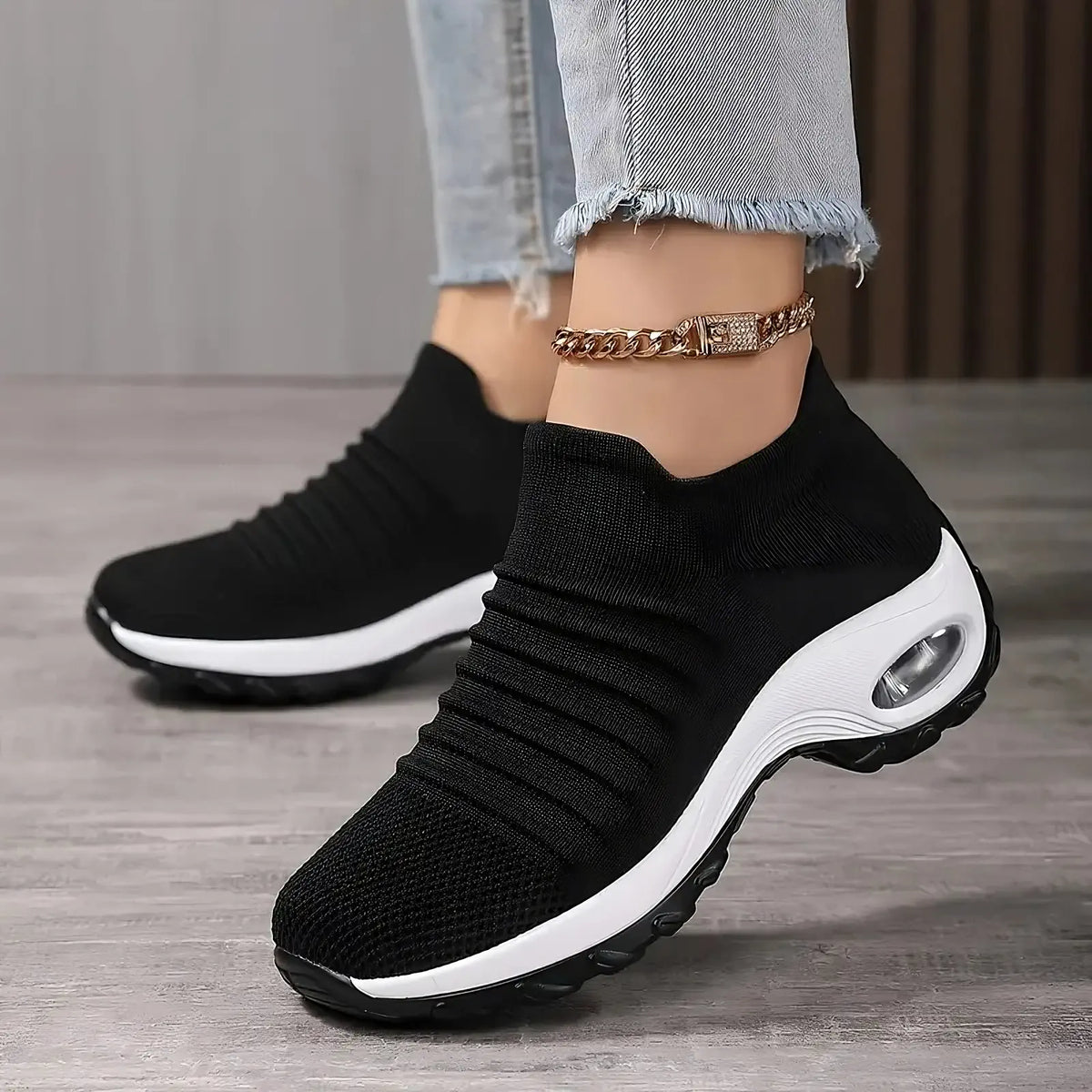 black and white walking shoes women