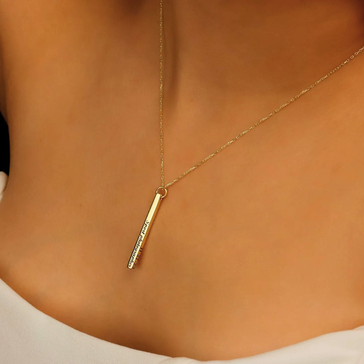 Personligt 3D Bar Halsband