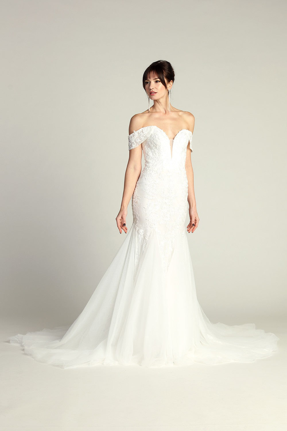 Arabella Lace Wedding Gown