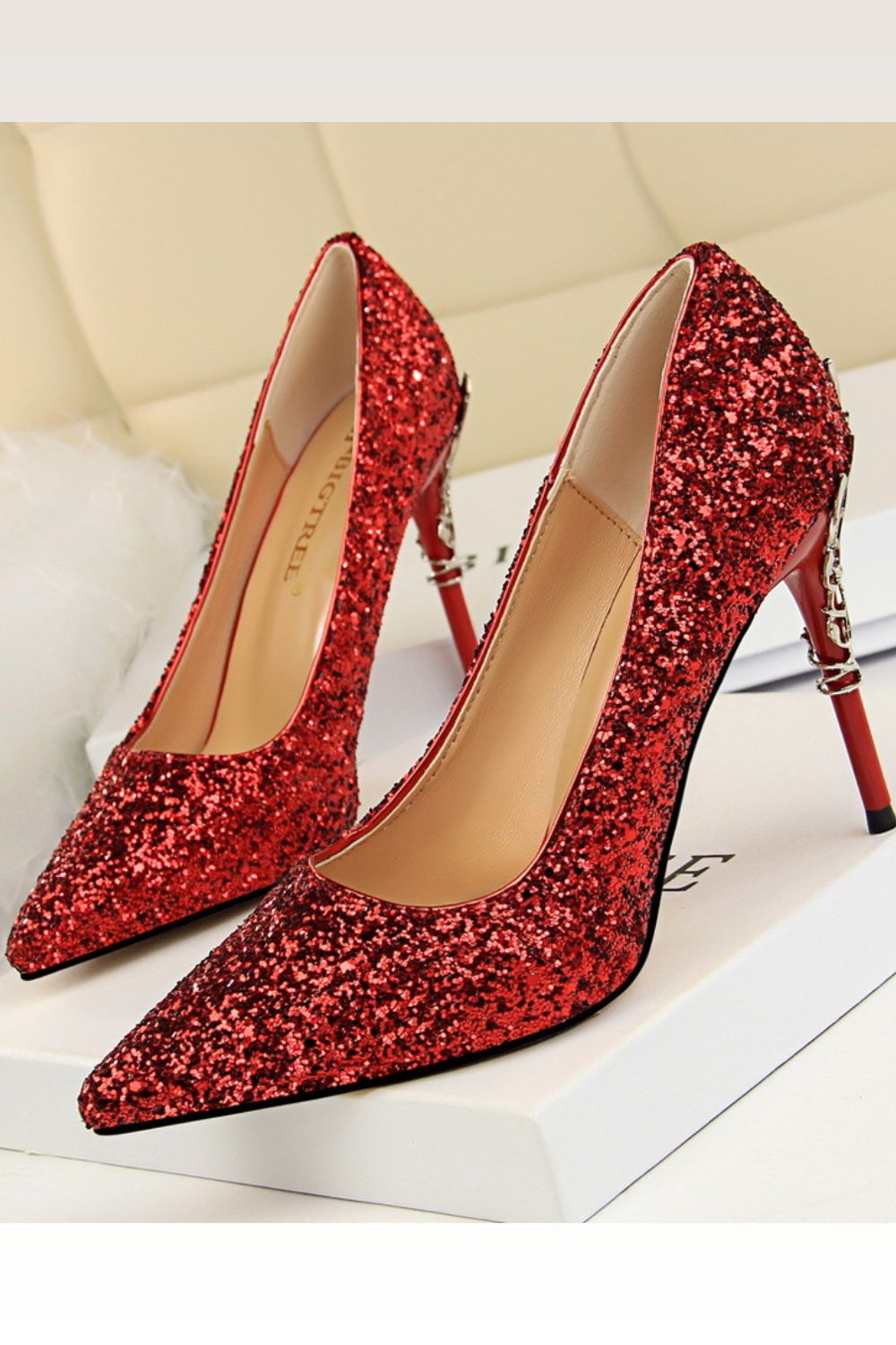 Empressa Glitter Pumps