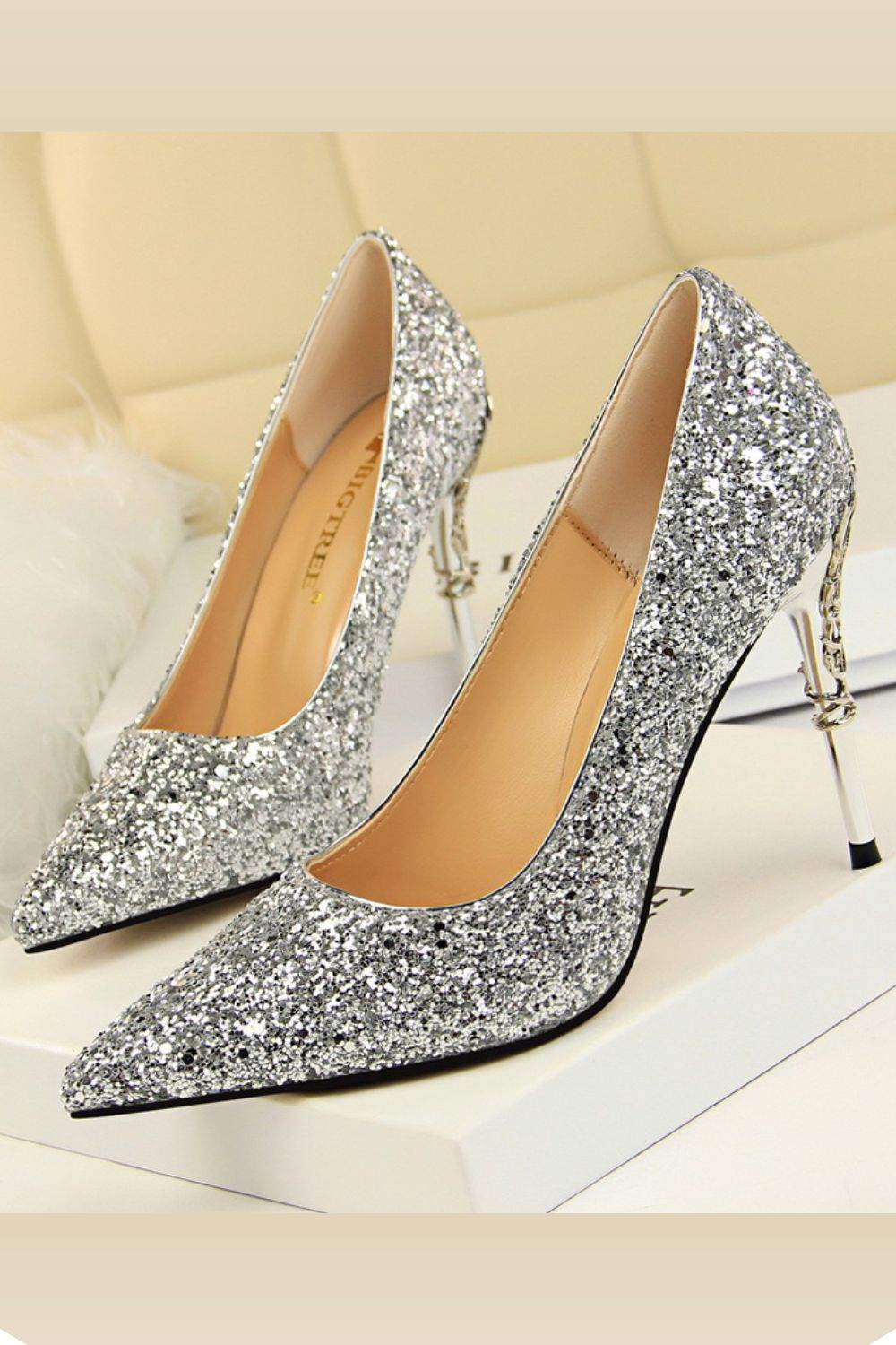 Empressa Glitter Pumps