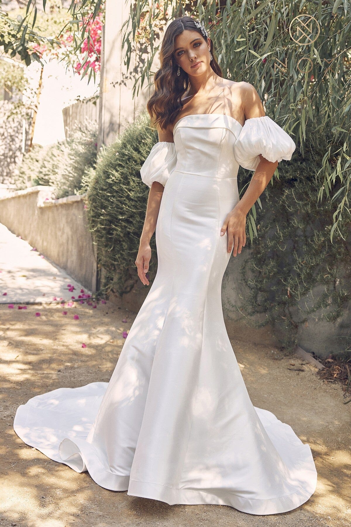 Strapless Puff Sleeve Mermaid Bridal Dress