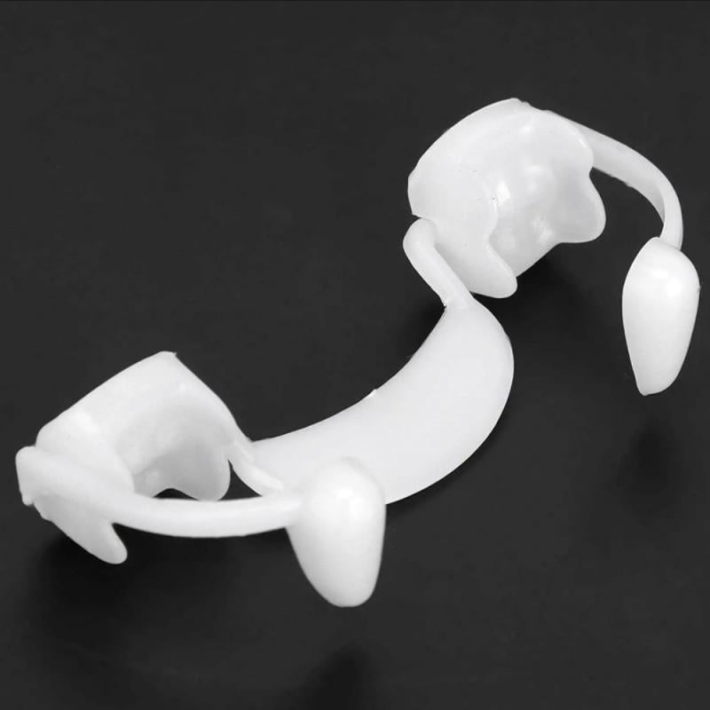 Retractable Vampire Fangs