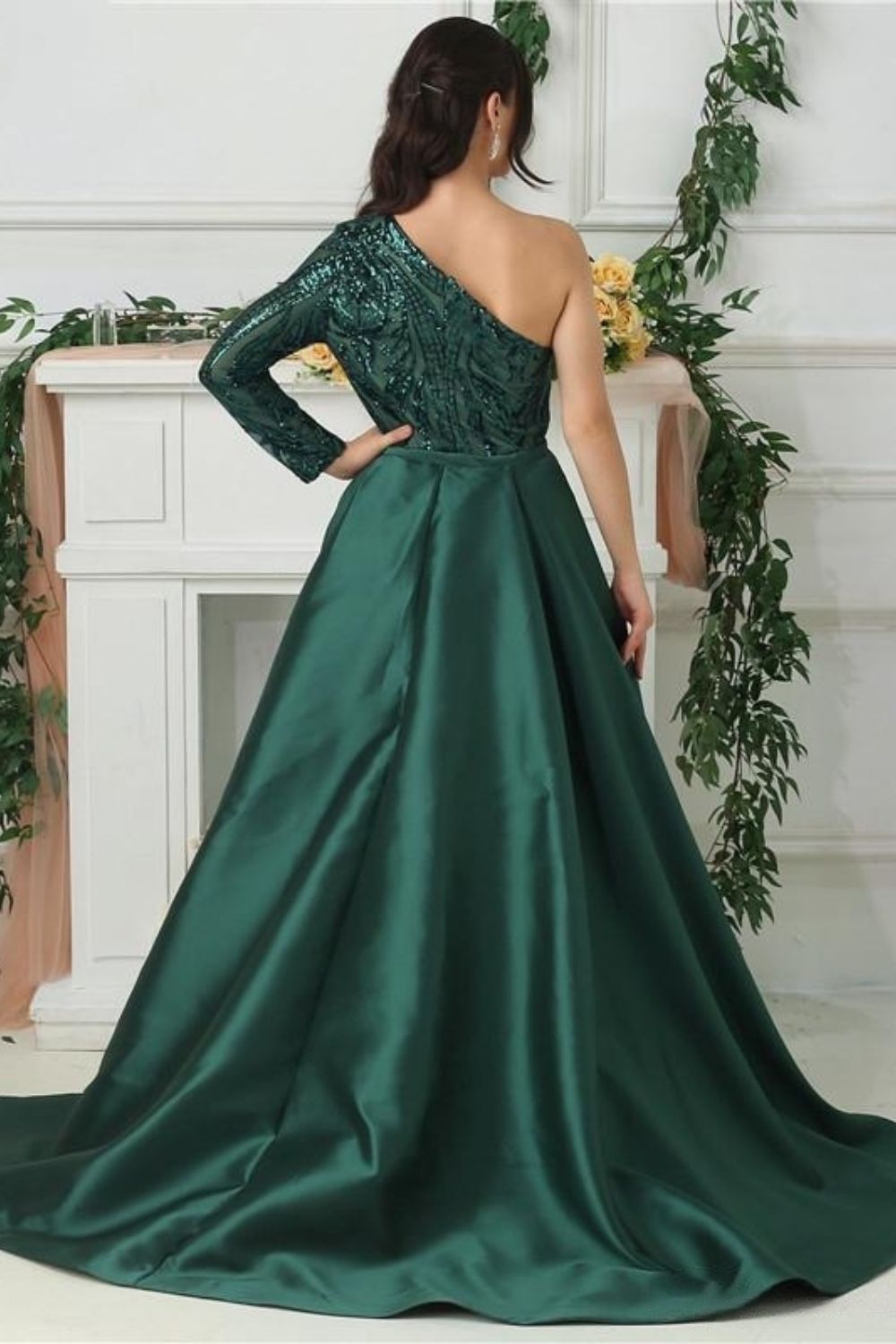 EverGreen One Shoulder Emerald Gown