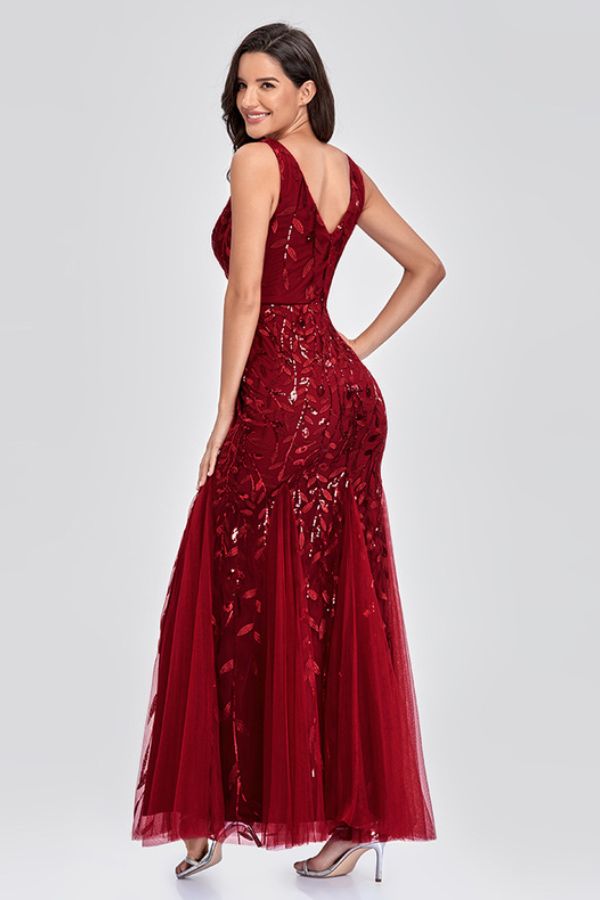 La Belle Rose Sequin Dress - Burgundy