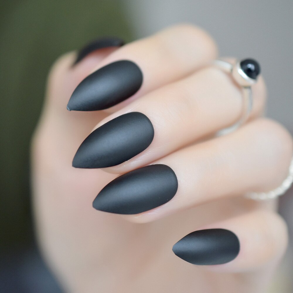 Black Almond Press on Nails