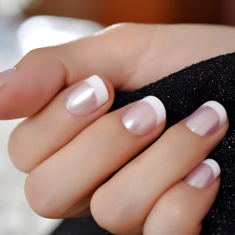 Pink Pearl Round Nails